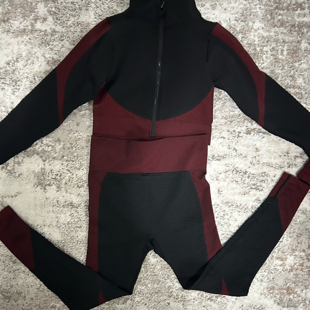 New Mix Black and Red Set Sportswear